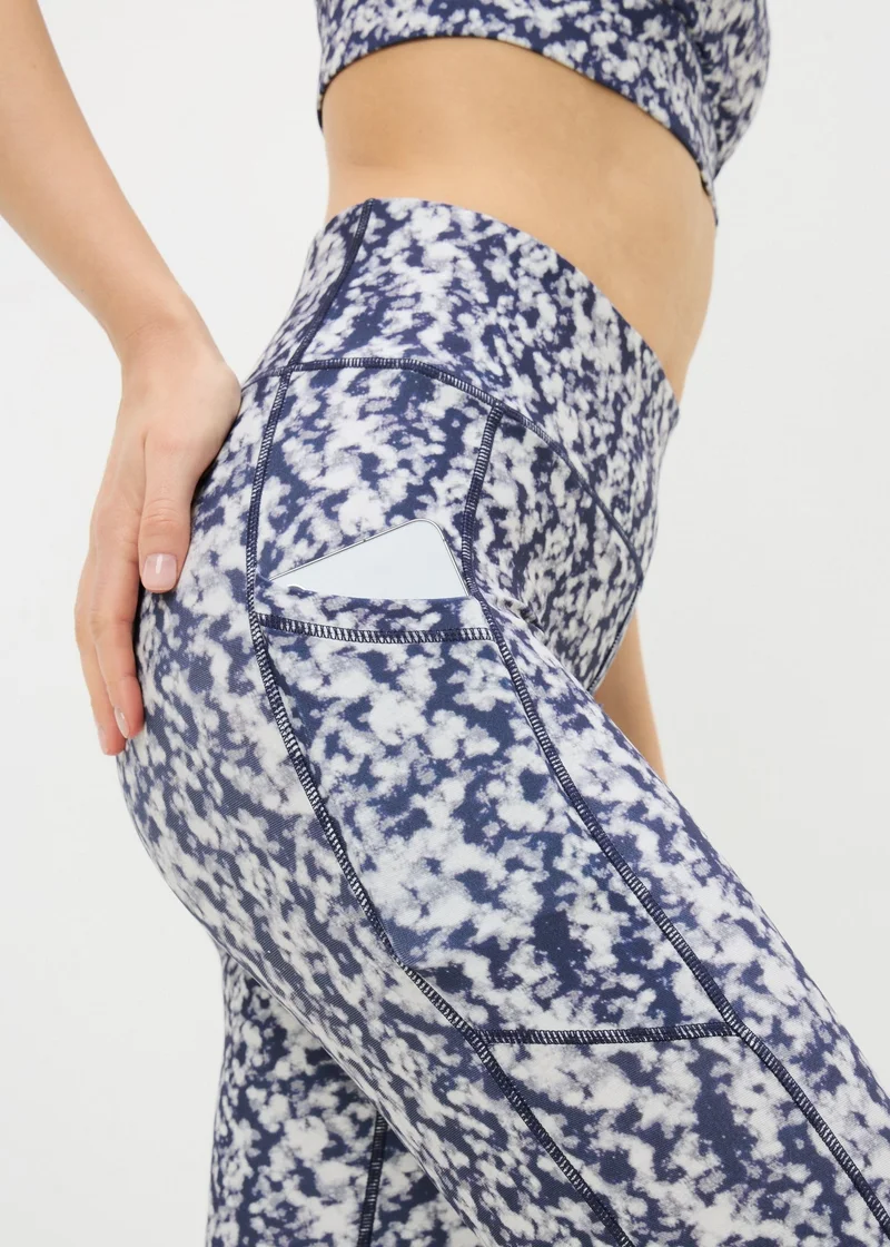 ماتلان ليجنز رياضي سولكس بطبعة زرقاء مموهة